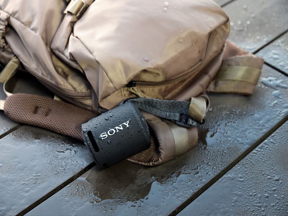 Sony lanseaza boxa compacta SRS-XB13 cu EXTRA BASS